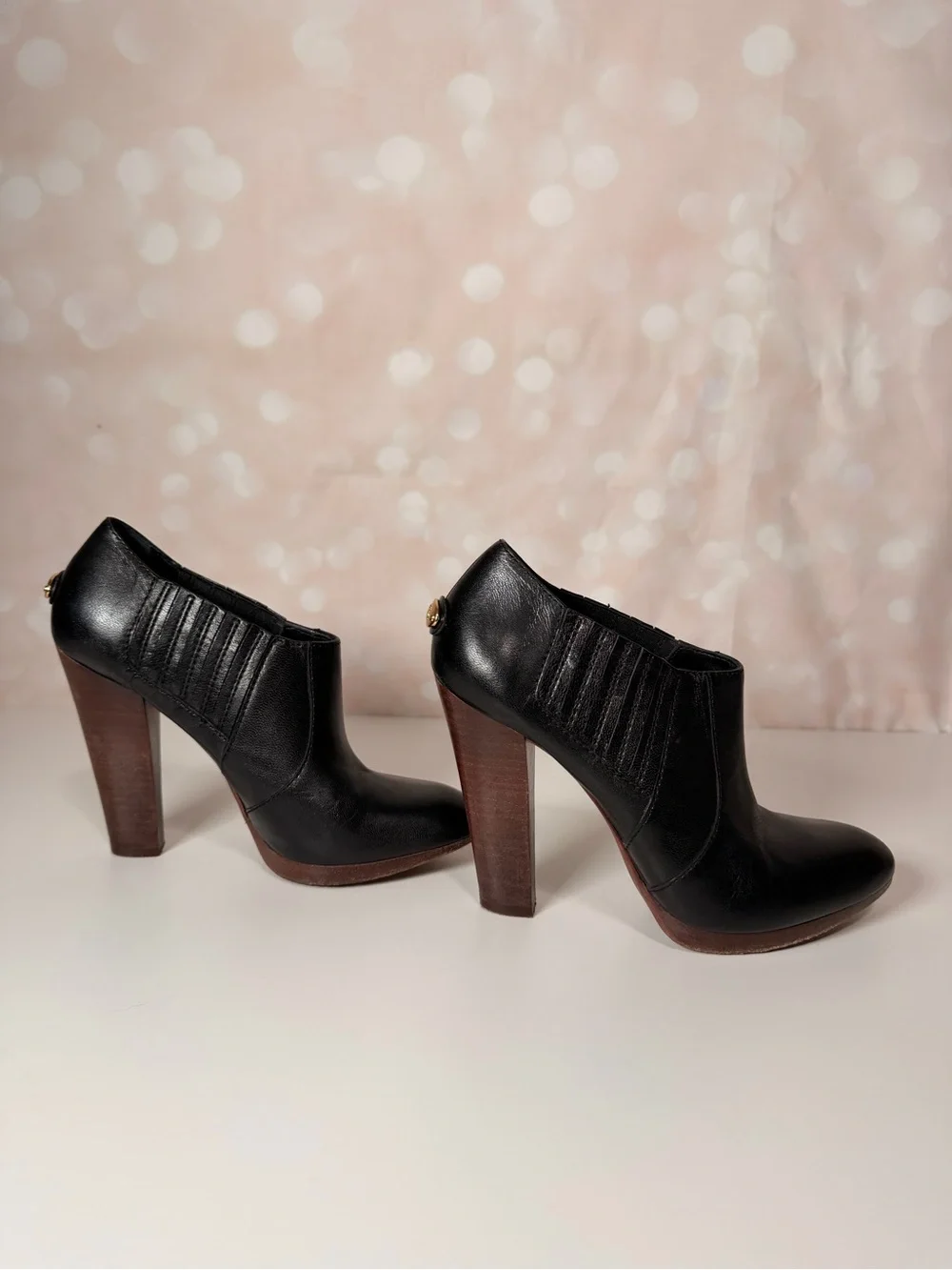 BCBGMaxAzria sleek black